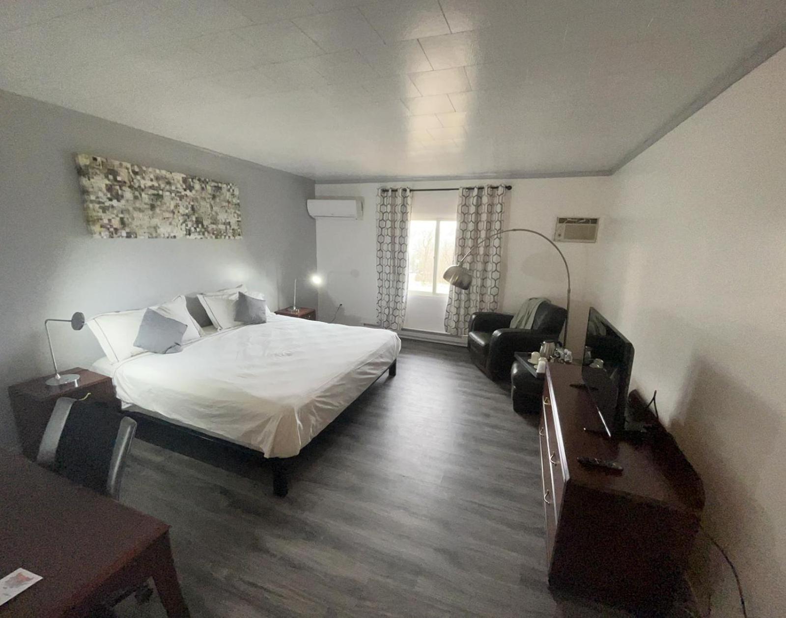 איסט סטרודסבורג Rainbow Mountain Resort - Lgbtq Friendly מראה חיצוני תמונה